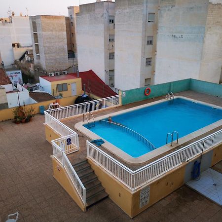 Apartamento De Raa Torrevieja Luaran gambar