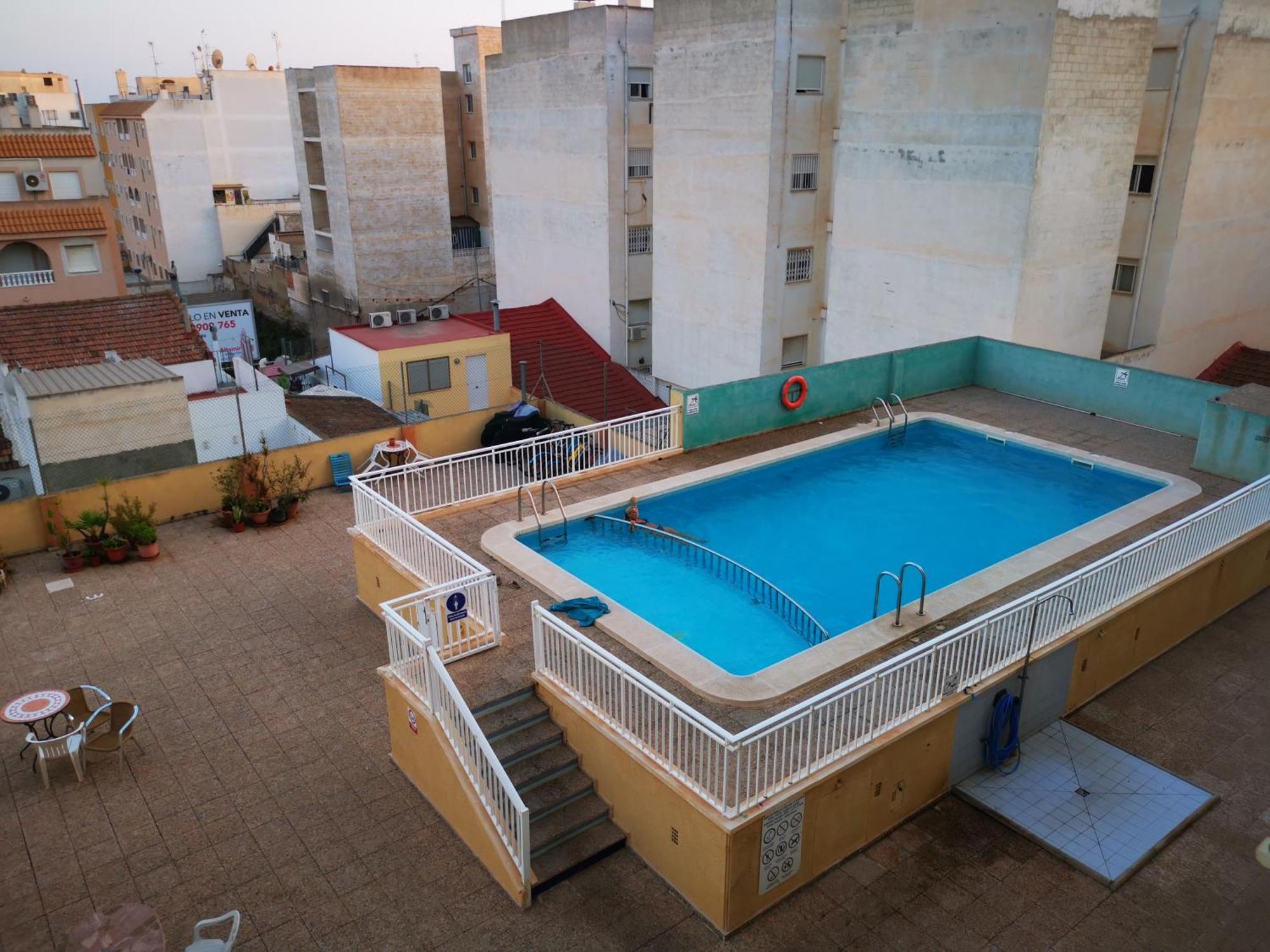 Apartamento De Raa Torrevieja Luaran gambar